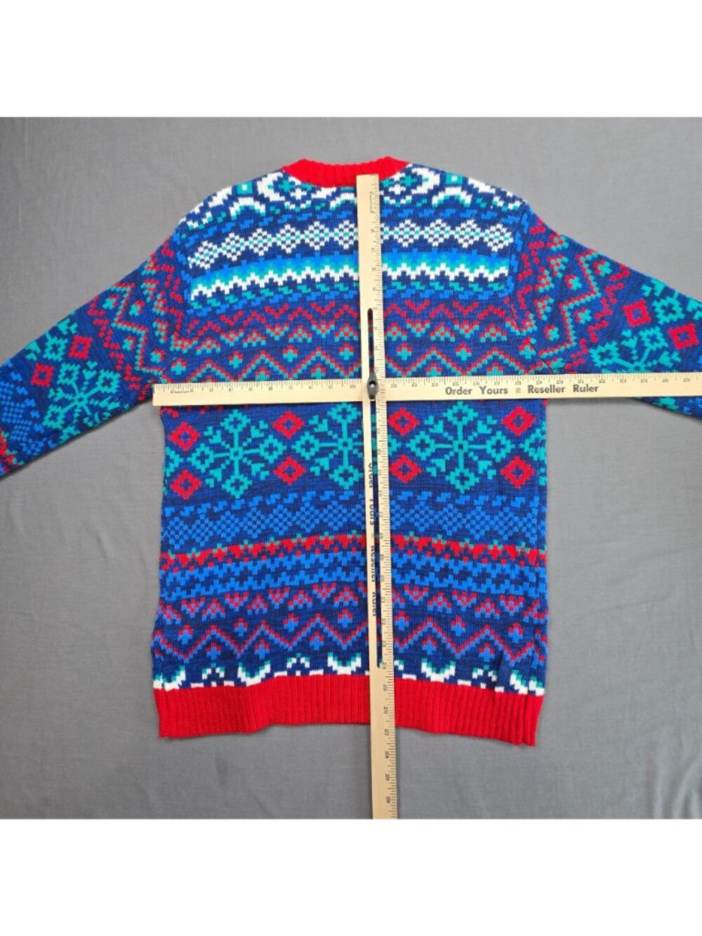 Blizzard Bay S Mens Knit Christmas Sweater Red Blue Shark Fair Isle Ugly Holiday - Picture 4 of 4